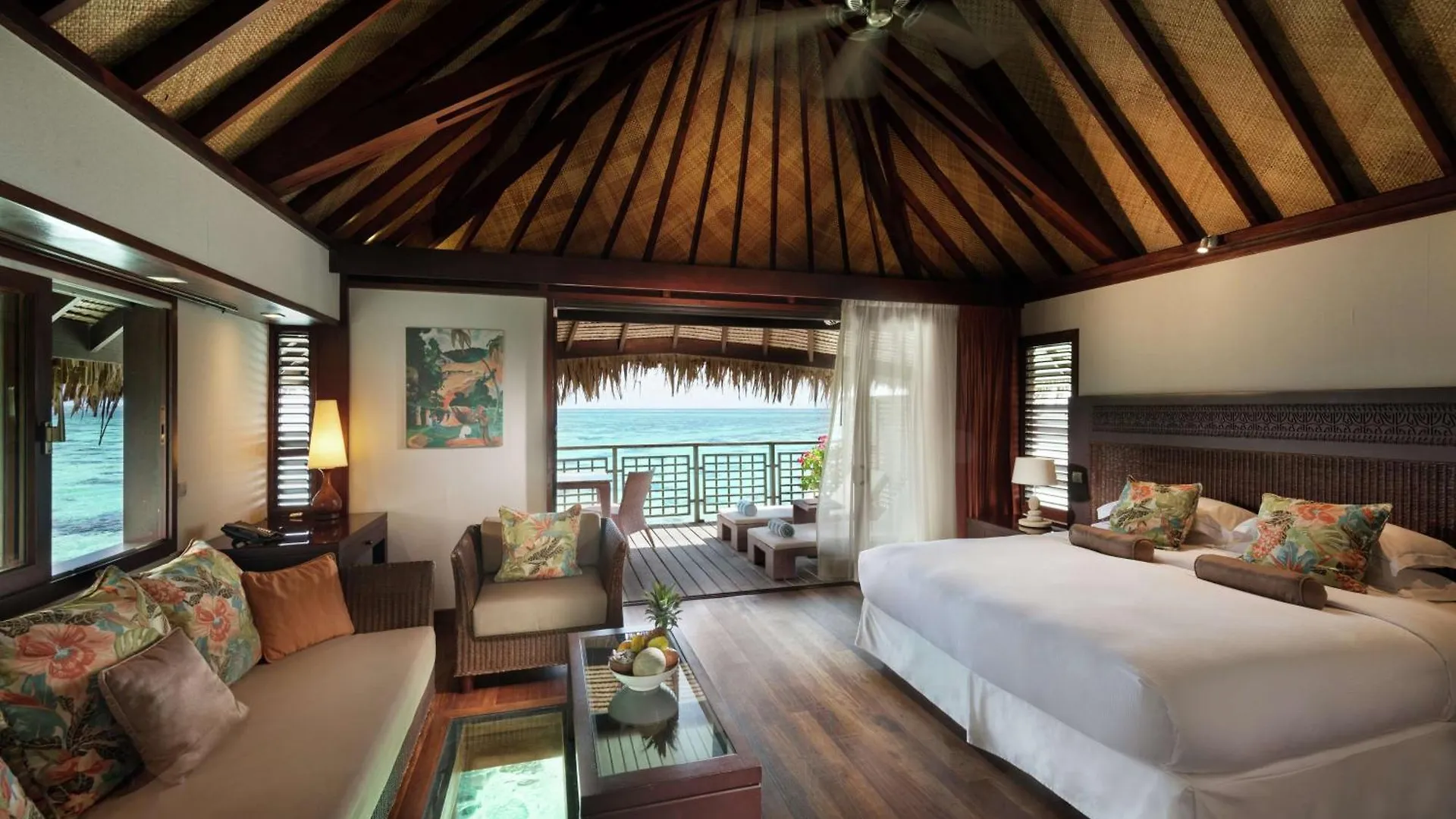 *****  Hilton Moorea Lagoon Resort & Spa Папетойя Французская Полинезия