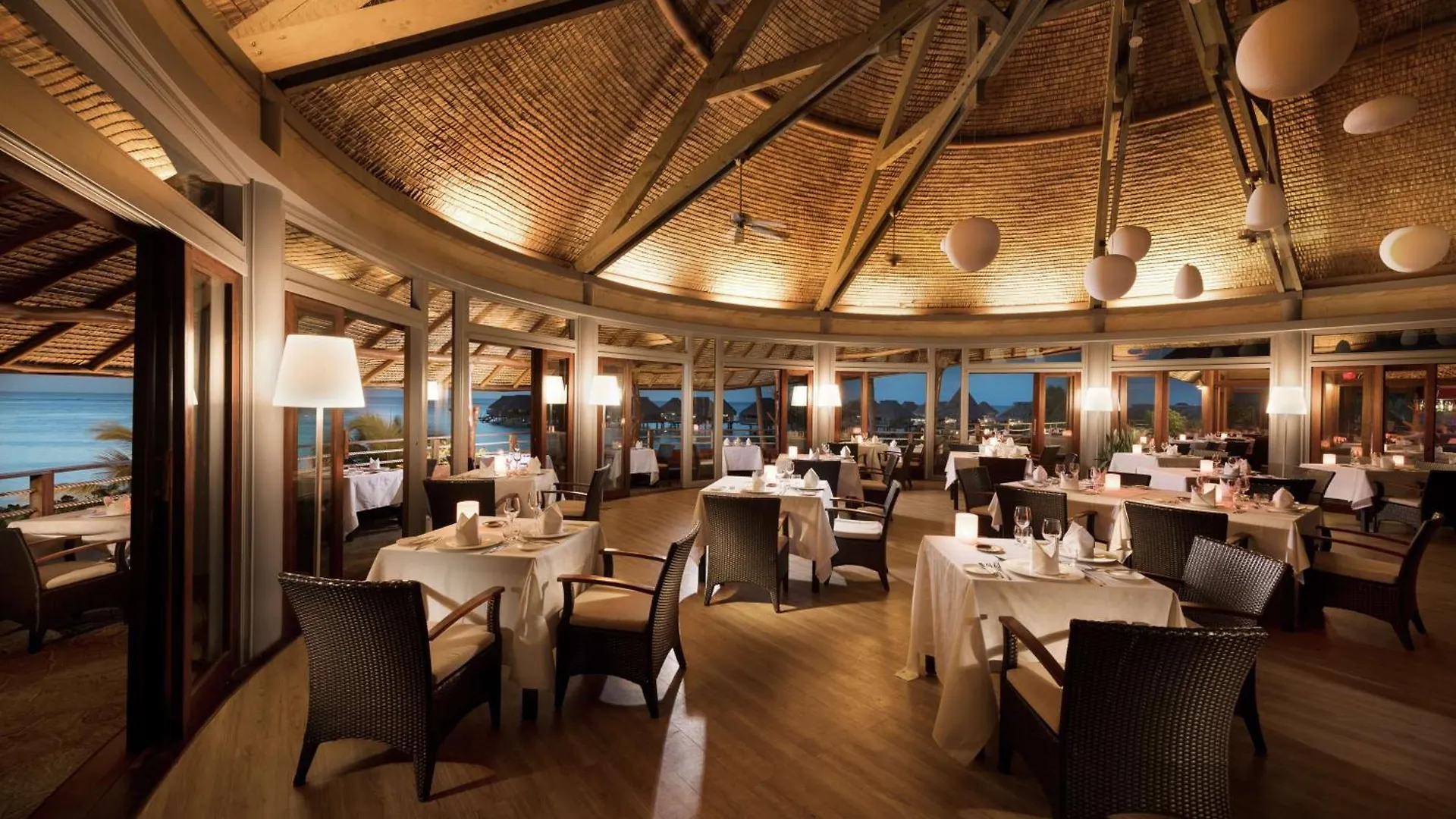 Hilton Moorea Lagoon Resort & Spa Papetoai