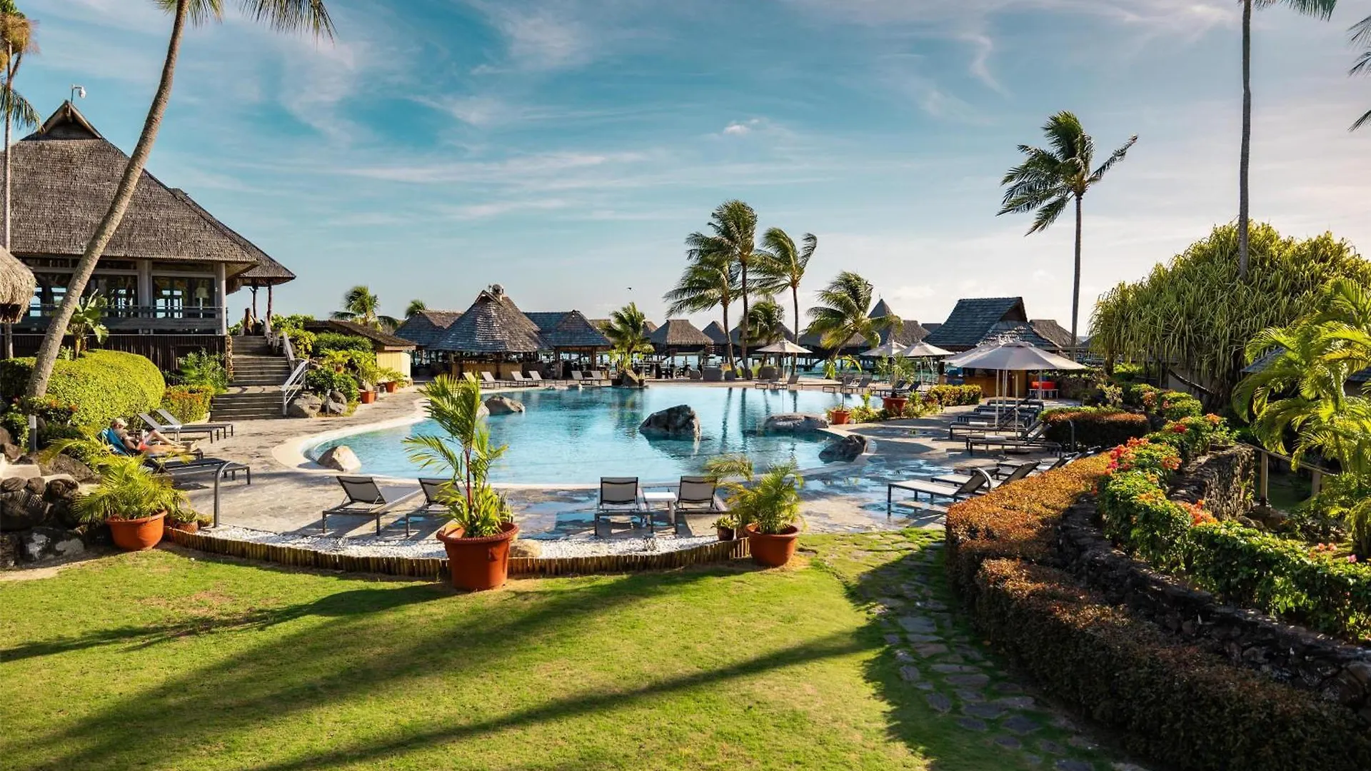 *****  Hilton Moorea Lagoon Resort & Spa Papetoai Γαλλική Πολυνησία