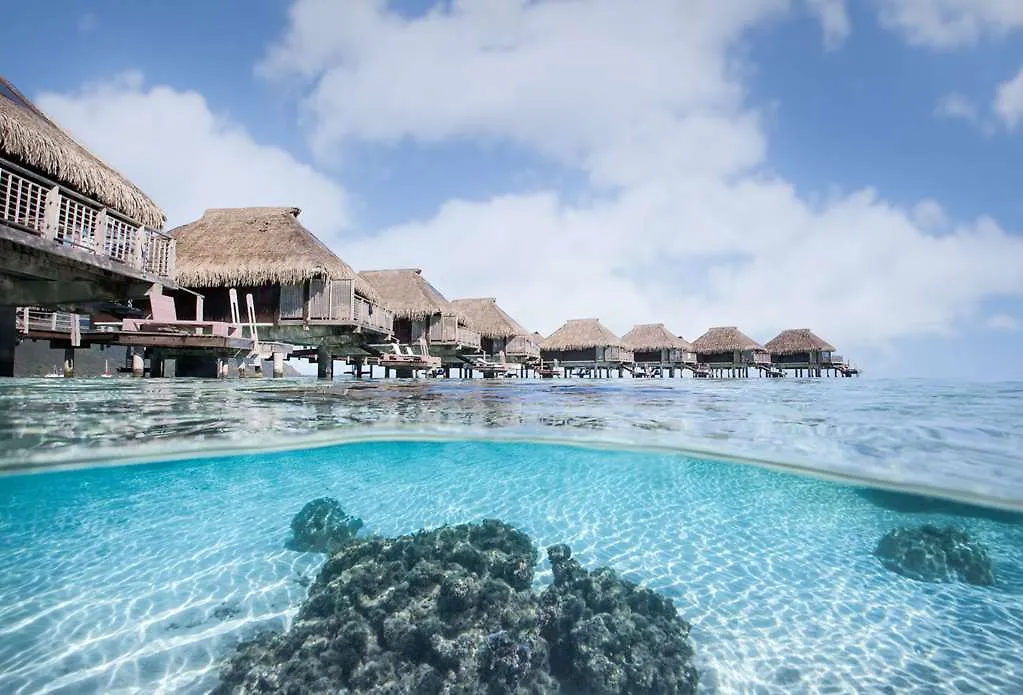 Hilton Moorea Lagoon Resort & Spa Papetoai 5*,  French Polynesia